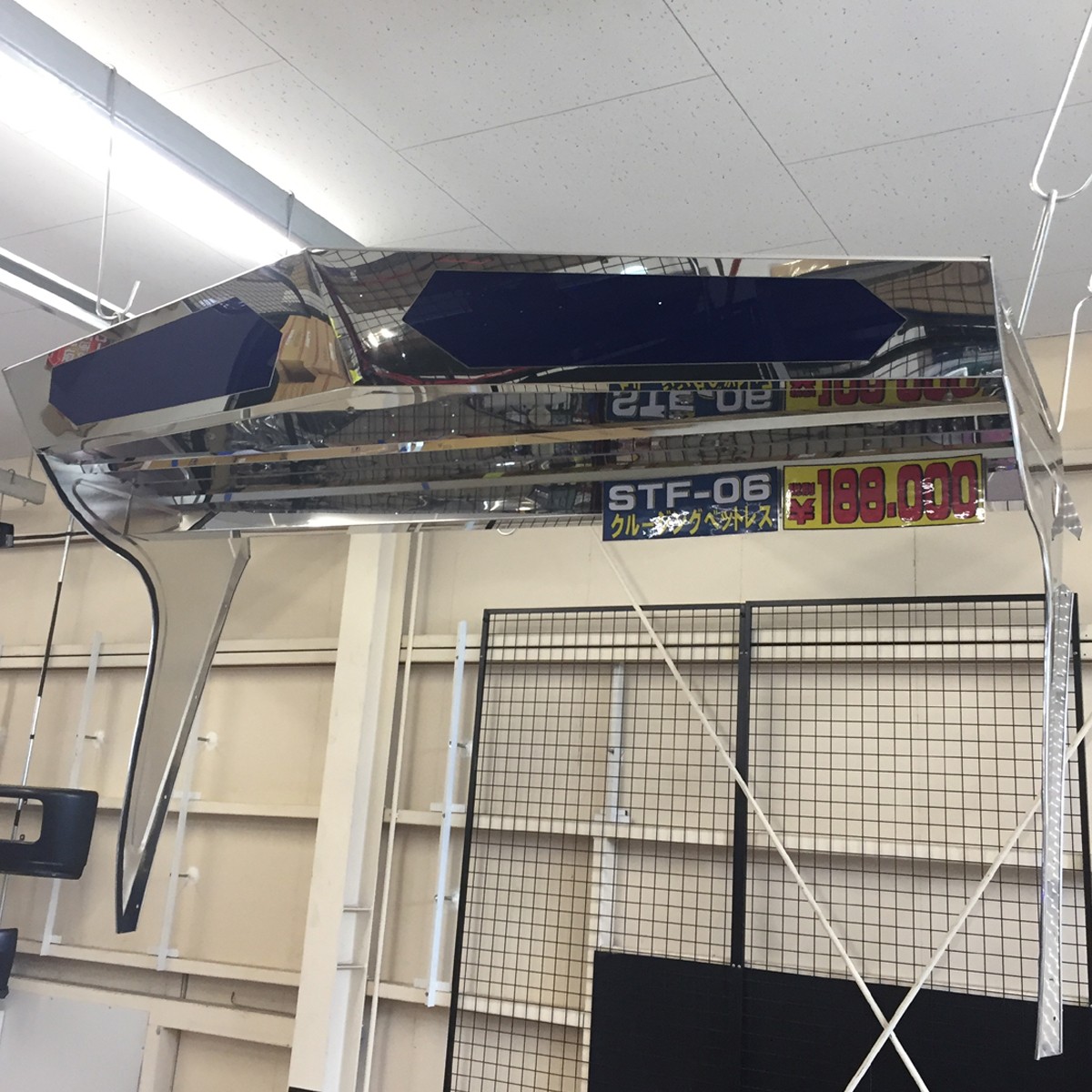 トラックショップジェット シモタニ フロントバイザー 日野4t クルージングレンジャー ベッドレス車用 柏店